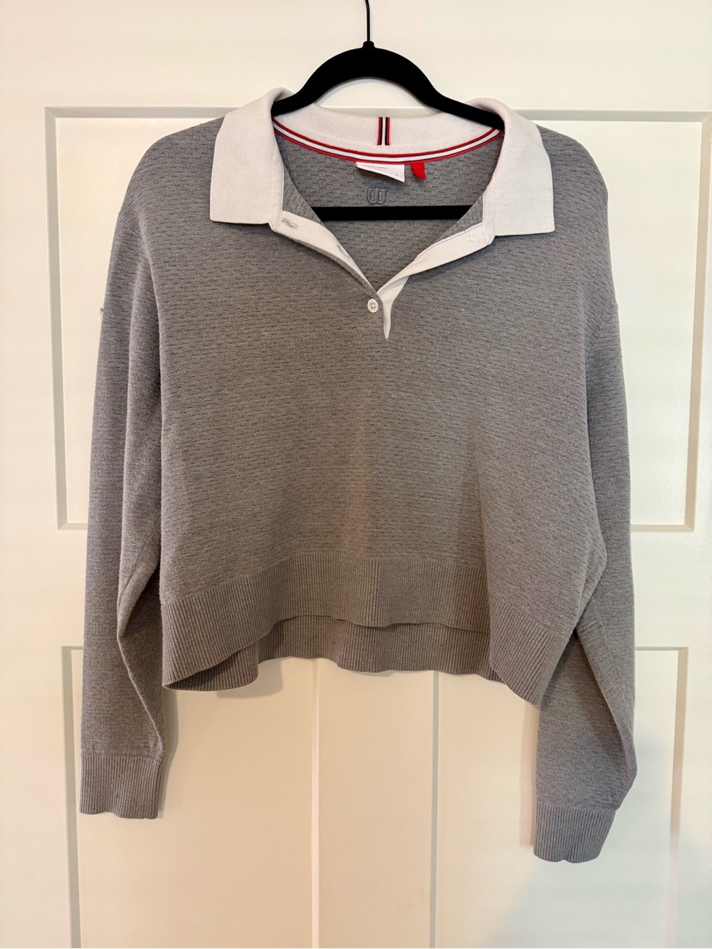 Wilson Gray Knit Polo Collar Pullover with White Trim